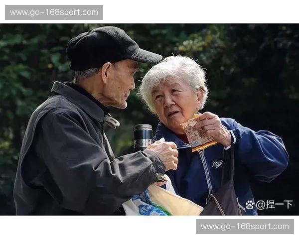 瑞vs平庸：当极致精准撞上生活美学，谁才是你灵魂的最终归宿？